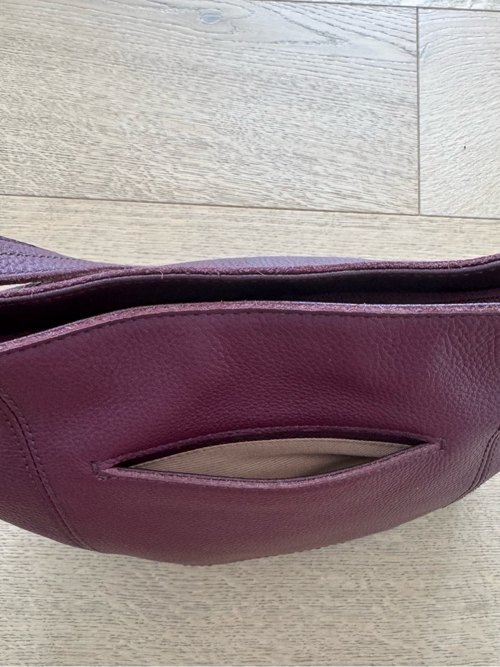 The Sak De Young Leather Hobo Bag Black Cherry - Picture 8 of 11